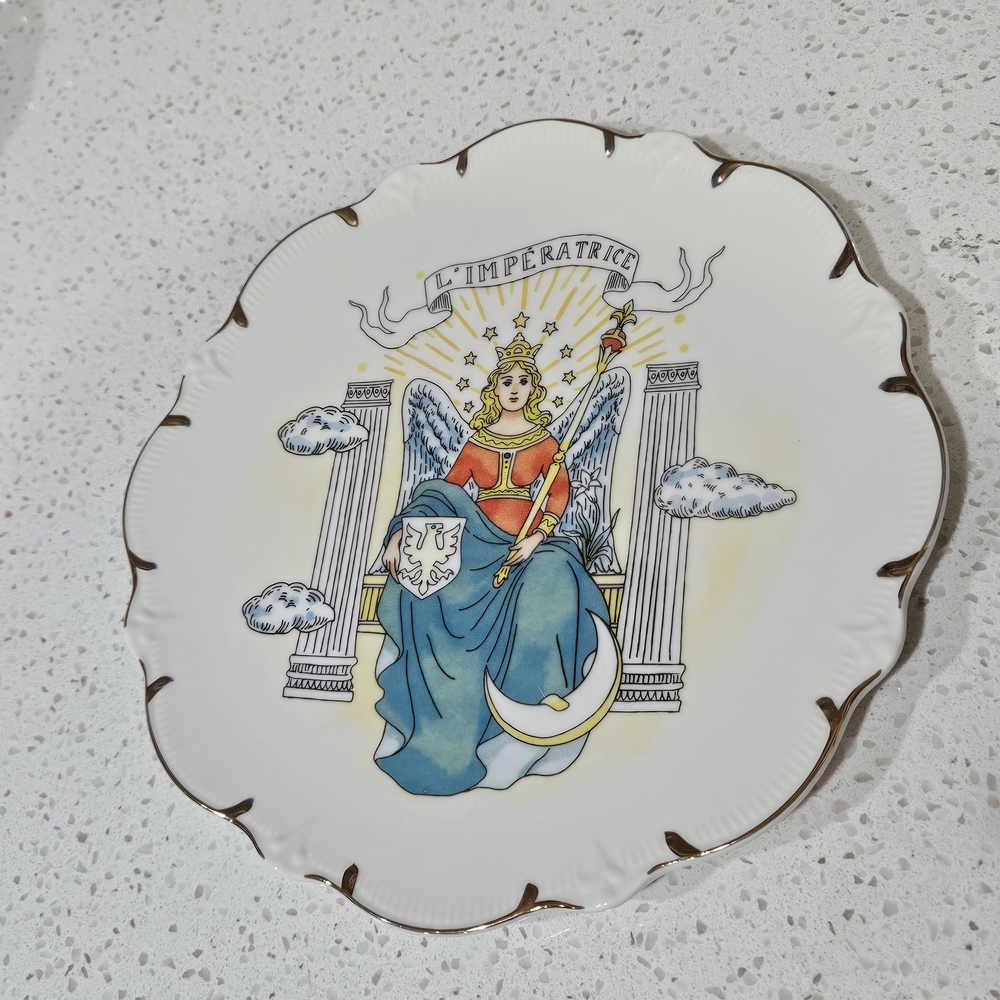 Anthropologie White Gold-Trimmed Tarot Plate 'La Force' - Picture 4 of 8